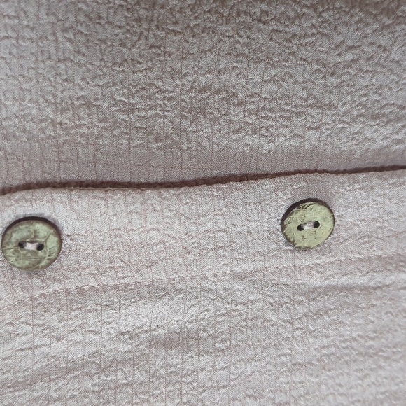 Women's Dusty Pink Button Down Top - Picture 6 of 6